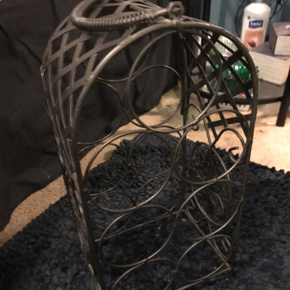 Wine rack 🍷 - Picture 2 of 5